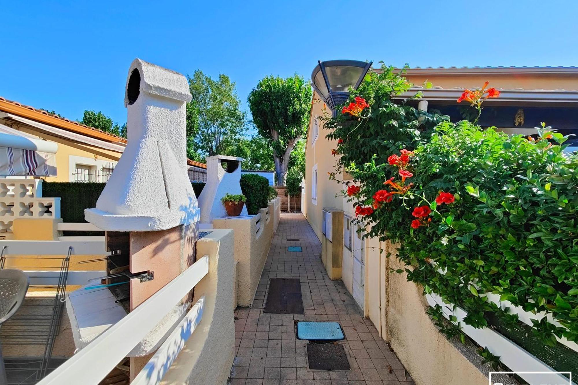 Maison Renovee Et Climatisee Avec Wifi A 600M De La Plage Vias Exterior photo